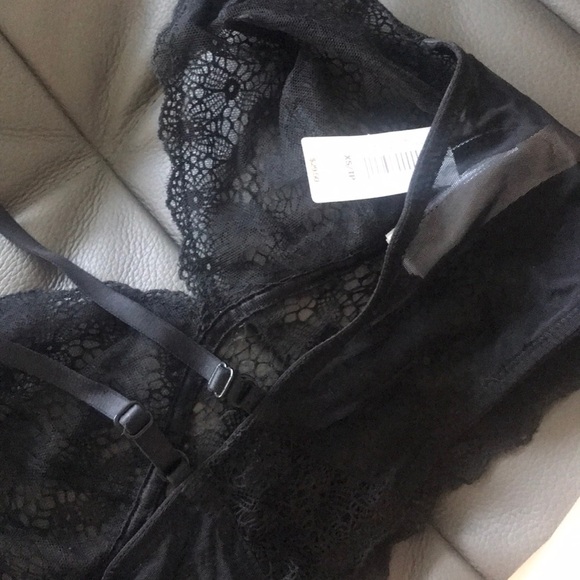 💰PRICE DROP💰Lace bralette - Picture 4 of 4